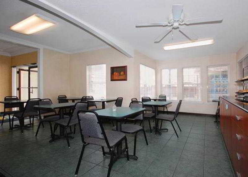 Quality Inn & Suites Лексингтън Ресторант снимка